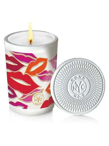 Bond No.9 New York Nolita Scented Candle | Thumbnail 1 Bond No.9 New York Nolita Scented Candle | Thumbnail 1
