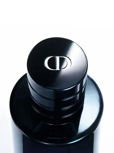 Dior Men's Sauvage Eau De Parfum Refill | Thumbnail 3 Dior Men's Sauvage Eau De Parfum Refill | Thumbnail 3