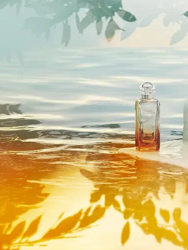 HERMÈS Women's Un Jardin sur la Lagune Eau de Toilette | Thumbnail 4 HERMÈS Women's Un Jardin sur la Lagune Eau de Toilette | Thumbnail 4