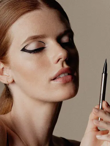 Sisley-Paris Women's Ligne Noire Eyeliner | Thumbnail 8 Sisley-Paris Women's Ligne Noire Eyeliner | Thumbnail 8