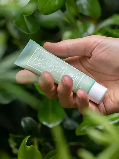 Sisley-Paris Eye Contour Mask | Thumbnail 5 Sisley-Paris Eye Contour Mask | Thumbnail 5