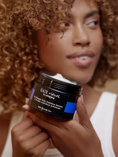 Sisley-Paris The Intense Nutrition Hair Care Mask | Thumbnail 7 Sisley-Paris The Intense Nutrition Hair Care Mask | Thumbnail 7