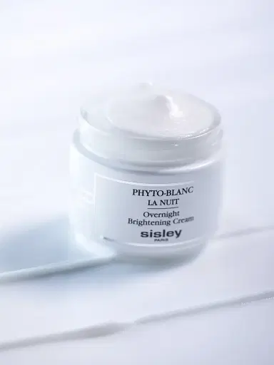 Sisley-Paris Women's Phyto-Blanc Overnight Brightening Cream | Thumbnail 3 Sisley-Paris Women's Phyto-Blanc Overnight Brightening Cream | Thumbnail 3