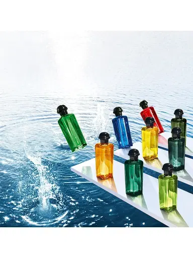 HERMÈS Eau de Rhubarbe Ecarlate Eau de Cologne 6.7 oz | Thumbnail 2 HERMÈS Eau de Rhubarbe Ecarlate Eau de Cologne 6.7 oz | Thumbnail 2