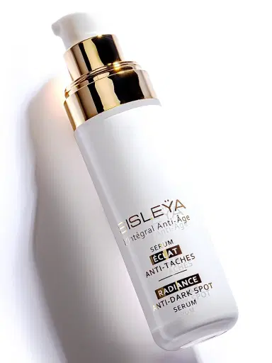 Sisley-Paris Women's Sisleya L'integral Anti-Age Radiance Anti-Dark Spot Serum | Thumbnail 3 Sisley-Paris Women's Sisleya L'integral Anti-Age Radiance Anti-Dark Spot Serum | Thumbnail 3