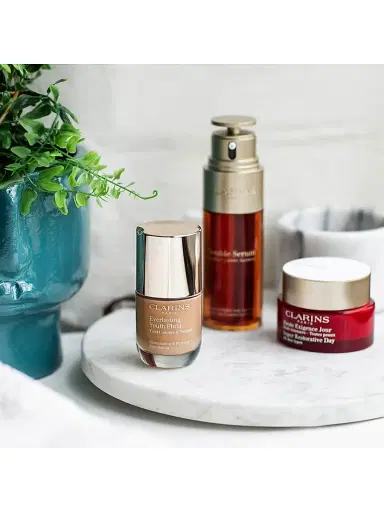 Clarins Women's Everlasting Youth Anti-Aging Foundation - 118N | Thumbnail 7 Clarins Women's Everlasting Youth Anti-Aging Foundation - 118N | Thumbnail 7