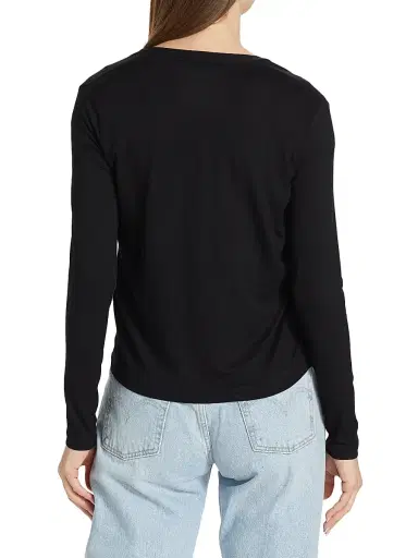 Majestic Filatures Women's Soft Touch V-Neck Cardigan - Noir | Thumbnail 5 Majestic Filatures Women's Soft Touch V-Neck Cardigan - Noir | Thumbnail 5