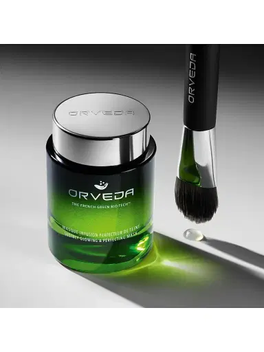 Orveda Women's Visibly Glowing & Brightening Mask | Thumbnail 3 Orveda Women's Visibly Glowing & Brightening Mask | Thumbnail 3