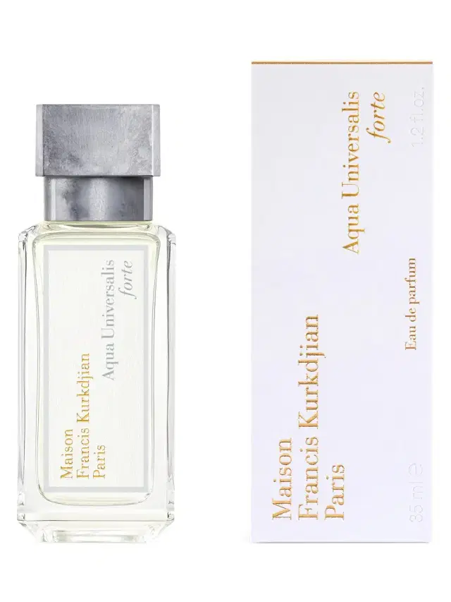 Aqua Universalis Forte Eau De Parfum 1.2 oz Aqua Universalis Forte Eau De Parfum 1.2 oz