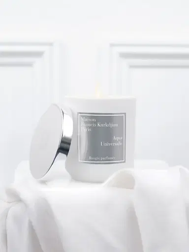 Maison Francis Kurkdjian Acqua Universalis Scented Candle | Thumbnail 2 Maison Francis Kurkdjian Acqua Universalis Scented Candle | Thumbnail 2