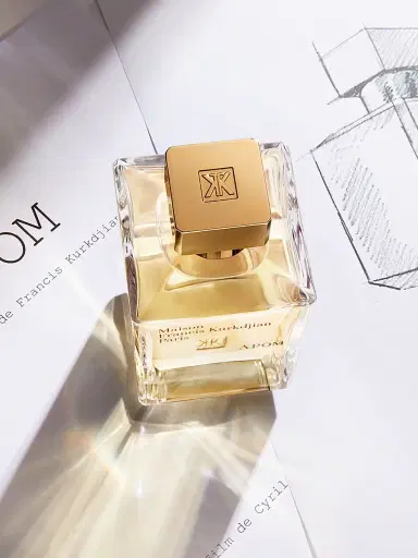 Maison Francis Kurkdjian APOM Eau de Parfum | Thumbnail 9 Maison Francis Kurkdjian APOM Eau de Parfum | Thumbnail 9