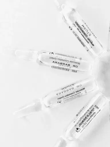 Dr. Barbara Sturm Women's Hyaluronic Ampoules | Thumbnail 3 Dr. Barbara Sturm Women's Hyaluronic Ampoules | Thumbnail 3