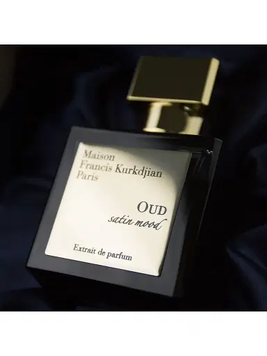 Maison Francis Kurkdjian OUD Satin Mood Extrait de parfum | Thumbnail 4 Maison Francis Kurkdjian OUD Satin Mood Extrait de parfum | Thumbnail 4
