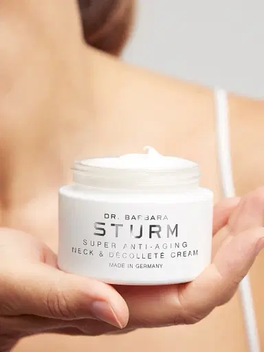 Dr. Barbara Sturm Women's Super Anti-Aging Neck & Décolleté | Thumbnail 4 Dr. Barbara Sturm Women's Super Anti-Aging Neck & Décolleté | Thumbnail 4