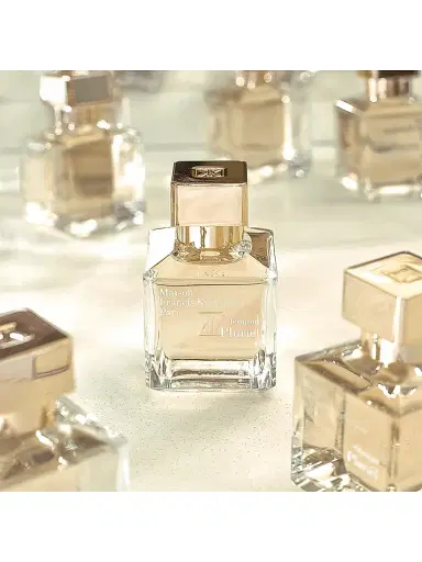 Maison Francis Kurkdjian féminin Pluriel Eau de parfum | Thumbnail 4 Maison Francis Kurkdjian féminin Pluriel Eau de parfum | Thumbnail 4