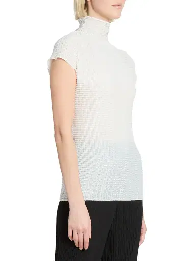 Issey Miyake Women's Wooly Pleats Cap-Sleeve Top - White - Size XS | Thumbnail 4 Issey Miyake Women's Wooly Pleats Cap-Sleeve Top - White - Size XS | Thumbnail 4