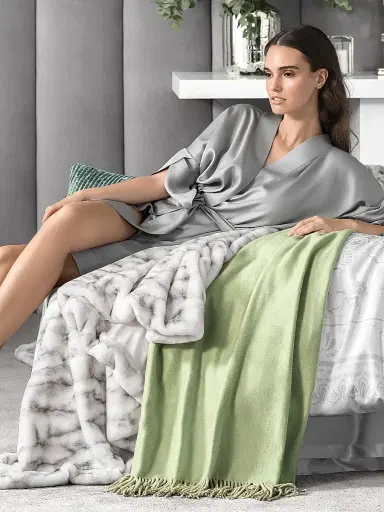 Togas Marinetti Silk-Cotton Throw Blanket | Thumbnail 3 Togas Marinetti Silk-Cotton Throw Blanket | Thumbnail 3