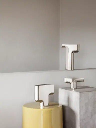Georg Jensen Nendo Vase B | Thumbnail 3 Georg Jensen Nendo Vase B | Thumbnail 3