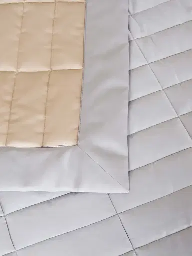 Frette Rectangular 300 Thread Count Cotton Sateen Quilt | Thumbnail 2 Frette Rectangular 300 Thread Count Cotton Sateen Quilt | Thumbnail 2