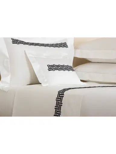 Frette Basketweave Embroidery 295 Thread Count Sham | Thumbnail 5 Frette Basketweave Embroidery 295 Thread Count Sham | Thumbnail 5