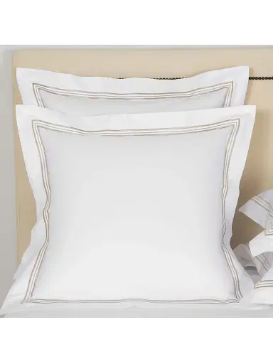 Frette Triplo Popeline 250 Thread Count Sham | Thumbnail 3 Frette Triplo Popeline 250 Thread Count Sham | Thumbnail 3