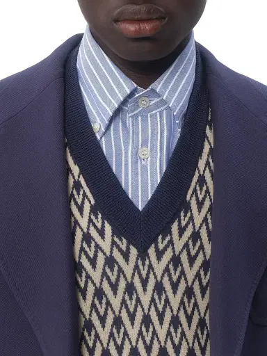 Valentino Garavani Men's Wool Sweater with Toute La V Jacquard Pattern | Thumbnail 5 Valentino Garavani Men's Wool Sweater with Toute La V Jacquard Pattern | Thumbnail 5