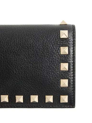 Valentino Garavani Women's Rockstud Grainy Calfskin Wallet - Black | Thumbnail 5 Valentino Garavani Women's Rockstud Grainy Calfskin Wallet - Black | Thumbnail 5
