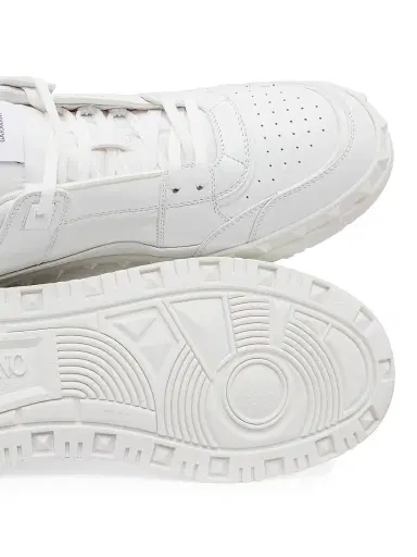 Valentino Garavani Men's Freedots Low Top Sneakers In Calfskin - White - Size 11.5 | Thumbnail 5 Valentino Garavani Men's Freedots Low Top Sneakers In Calfskin - White - Size 11.5 | Thumbnail 5