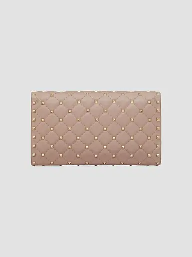 Valentino Garavani Women's Rockstud Spike Nappa Leather Crossbody Clutch Bag - Poudre | Thumbnail 4 Valentino Garavani Women's Rockstud Spike Nappa Leather Crossbody Clutch Bag - Poudre | Thumbnail 4