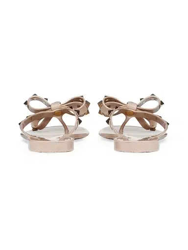 Valentino Garavani Women's Rockstud Rubber Slippers - Poudre | Thumbnail 3 Valentino Garavani Women's Rockstud Rubber Slippers - Poudre | Thumbnail 3