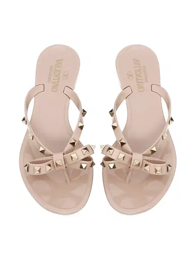 Valentino Garavani Women's Rockstud Rubber Slippers - Poudre | Thumbnail 4 Valentino Garavani Women's Rockstud Rubber Slippers - Poudre | Thumbnail 4