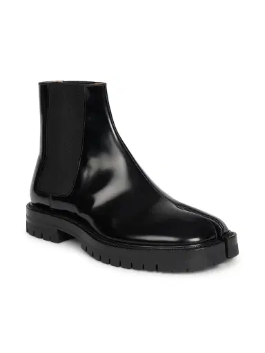 Maison Margiela Men's Tabi Leather Ankle Boots - Black | Thumbnail 2 Maison Margiela Men's Tabi Leather Ankle Boots - Black | Thumbnail 2
