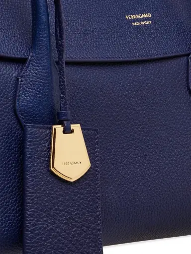 Ferragamo Women's Large Firenze Leather Tote Bag | Thumbnail 6 Ferragamo Women's Large Firenze Leather Tote Bag | Thumbnail 6