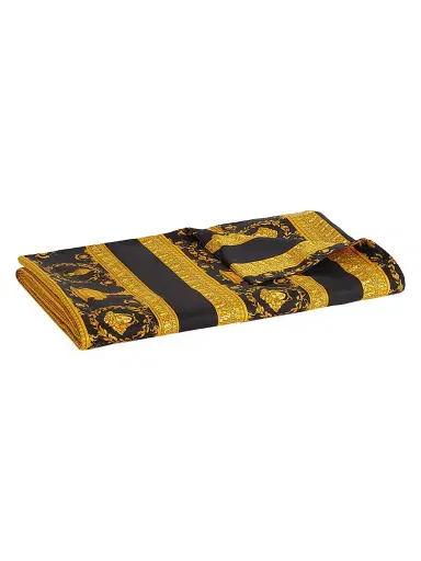Versace I Heart Baroque Print Duvet - White King | Thumbnail 2 Versace I Heart Baroque Print Duvet - White King | Thumbnail 2