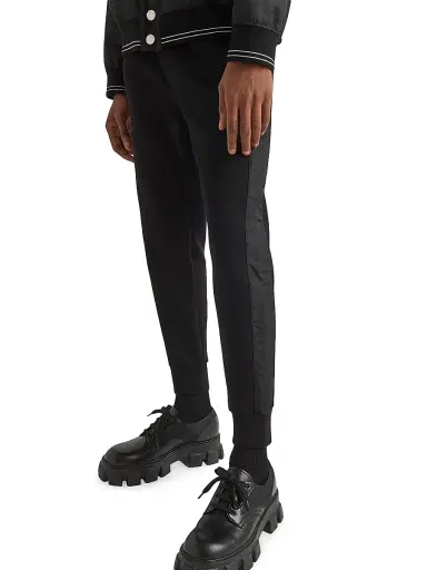 Prada Men's Sweatpants With Re-Nylon Details - Black - Size XXXL | Thumbnail 3 Prada Men's Sweatpants With Re-Nylon Details - Black - Size XXXL | Thumbnail 3