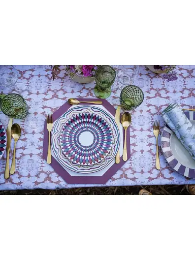 The Lino Armonia Dinner Plate 4-Piece Set - Red | Thumbnail 4 The Lino Armonia Dinner Plate 4-Piece Set - Red | Thumbnail 4