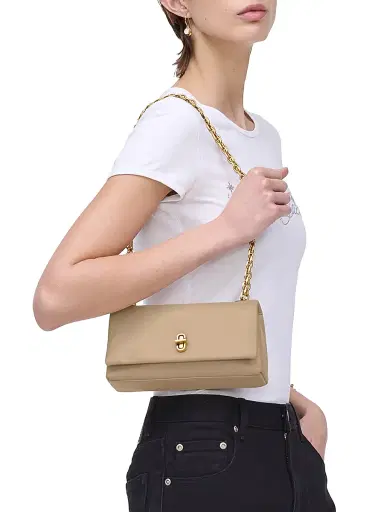 Marc Jacobs Women's The Dual Chain Wallet - Camel | Thumbnail 2 Marc Jacobs Women's The Dual Chain Wallet - Camel | Thumbnail 2