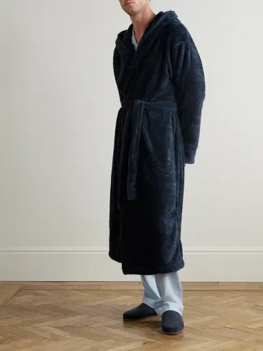 Soho Home Logo-Embroidered Fleece Hooded Robe - Men | Thumbnail 2 Soho Home Logo-Embroidered Fleece Hooded Robe - Men | Thumbnail 2