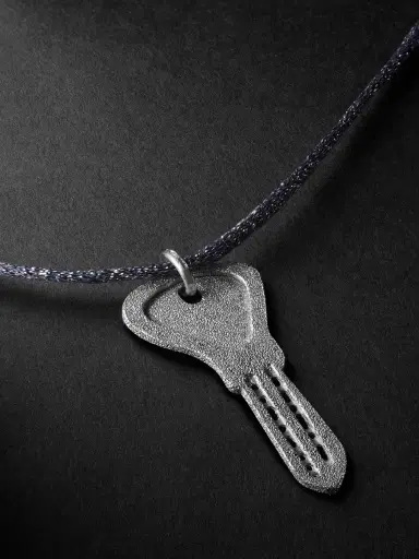 Carolina Bucci Florentine Finish Key White Gold Lurex Pendant Necklace - Men | Thumbnail 4 Carolina Bucci Florentine Finish Key White Gold Lurex Pendant Necklace - Men | Thumbnail 4