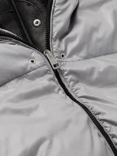 Moncler Genius 6 Moncler 1017 ALYX 9SM Quilted Shell Hooded Down Jacket with Detachable Liner - Men | Thumbnail 4 Moncler Genius 6 Moncler 1017 ALYX 9SM Quilted Shell Hooded Down Jacket with Detachable Liner - Men | Thumbnail 4