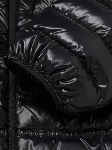 Moncler Logo-Appliquéd Quilted Nylon Laqué Down Jacket - Men | Thumbnail 5 Moncler Logo-Appliquéd Quilted Nylon Laqué Down Jacket - Men | Thumbnail 5