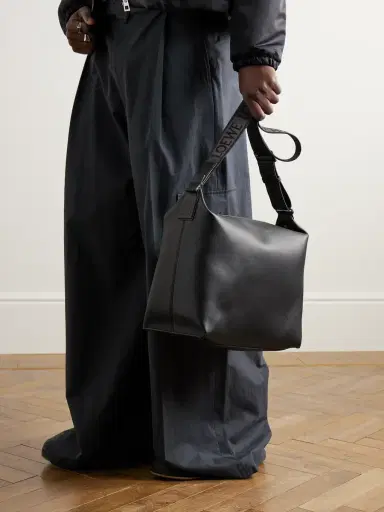 Loewe Cubi Leather Messenger Bag - Men | Thumbnail 2 Loewe Cubi Leather Messenger Bag - Men | Thumbnail 2