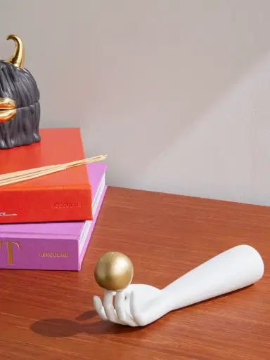 L'Objet Atlas Gold-Plated Porcelain Incense Burner - Men | Thumbnail 2 L'Objet Atlas Gold-Plated Porcelain Incense Burner - Men | Thumbnail 2