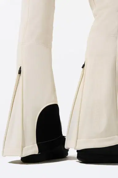 Perfect Moment Aurora Flare Ski Pant - Snow White | Thumbnail 4 Perfect Moment Aurora Flare Ski Pant - Snow White | Thumbnail 4