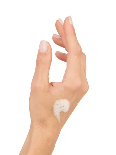 Valmont Women's Bubble Falls Balancing Cleansing Foam | Thumbnail 6 Valmont Women's Bubble Falls Balancing Cleansing Foam | Thumbnail 6