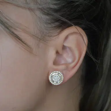 Wish Fine Jewelry 0.76ct Diamond 18K Gold Illusion Set Stud Earrings | Thumbnail 3 Wish Fine Jewelry 0.76ct Diamond 18K Gold Illusion Set Stud Earrings | Thumbnail 3