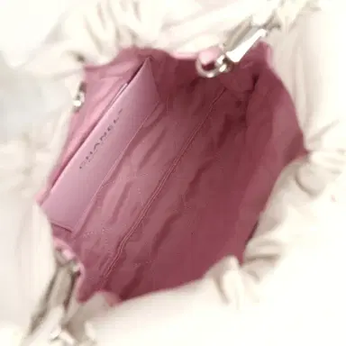 Chanel Chanel Mini 22 Bag Pink and White Ombre Calfskin Lacquered Metal Hardware | Thumbnail 9 Chanel Chanel Mini 22 Bag Pink and White Ombre Calfskin Lacquered Metal Hardware | Thumbnail 9