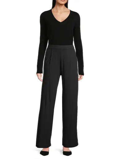 Majestic Filatures Women's Cashmere V-Neck Sweater - Noir | Thumbnail 2 Majestic Filatures Women's Cashmere V-Neck Sweater - Noir | Thumbnail 2