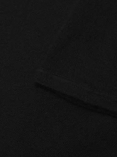 Majestic Filatures Women's Cashmere V-Neck Sweater - Noir | Thumbnail 6 Majestic Filatures Women's Cashmere V-Neck Sweater - Noir | Thumbnail 6