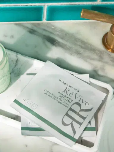 RéVive Women's Masque Des Yeux Gel Eye Mask | Thumbnail 3 RéVive Women's Masque Des Yeux Gel Eye Mask | Thumbnail 3